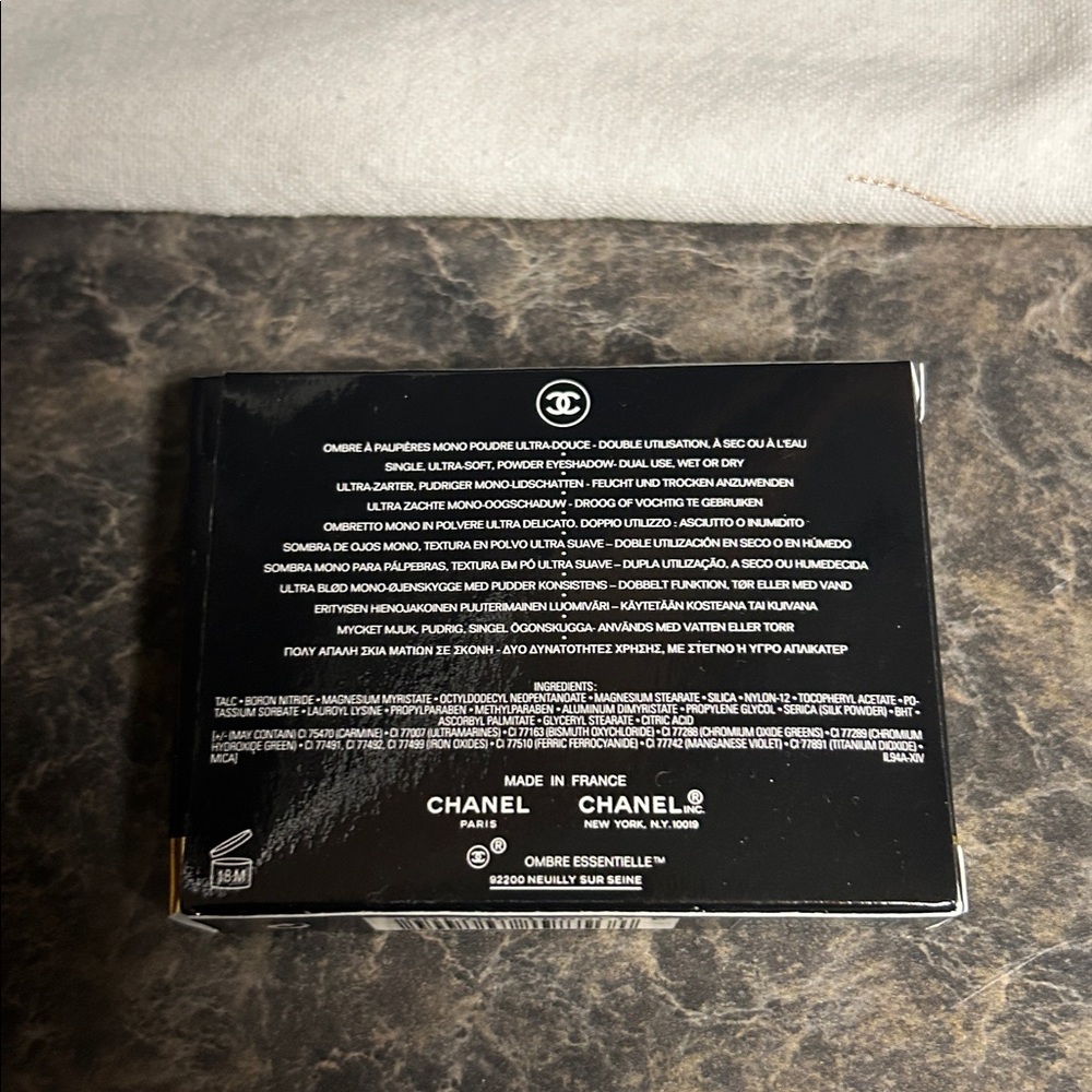 CHANEL - Ombré Essentielle Soft Touch Eyeshadow - Bois Bleu. NIB - Picture 5 of 5